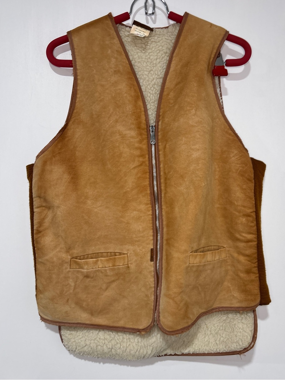 Vintage Canadian Caribou Sherpa Lined Vest Faux Suede Zip Front Tan Retro 70s